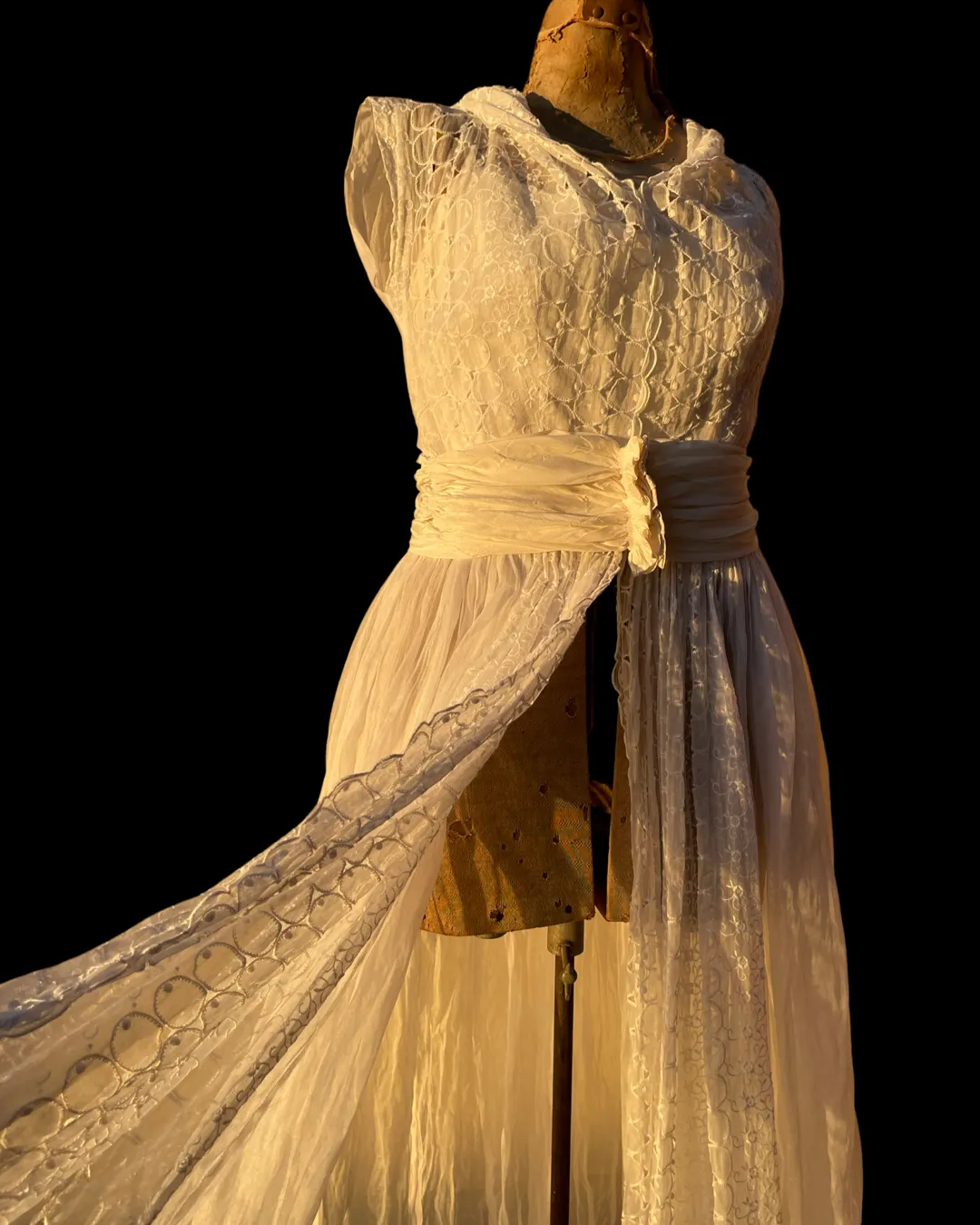 1940s Eyelet Organza Split Skirt Wedding Gown