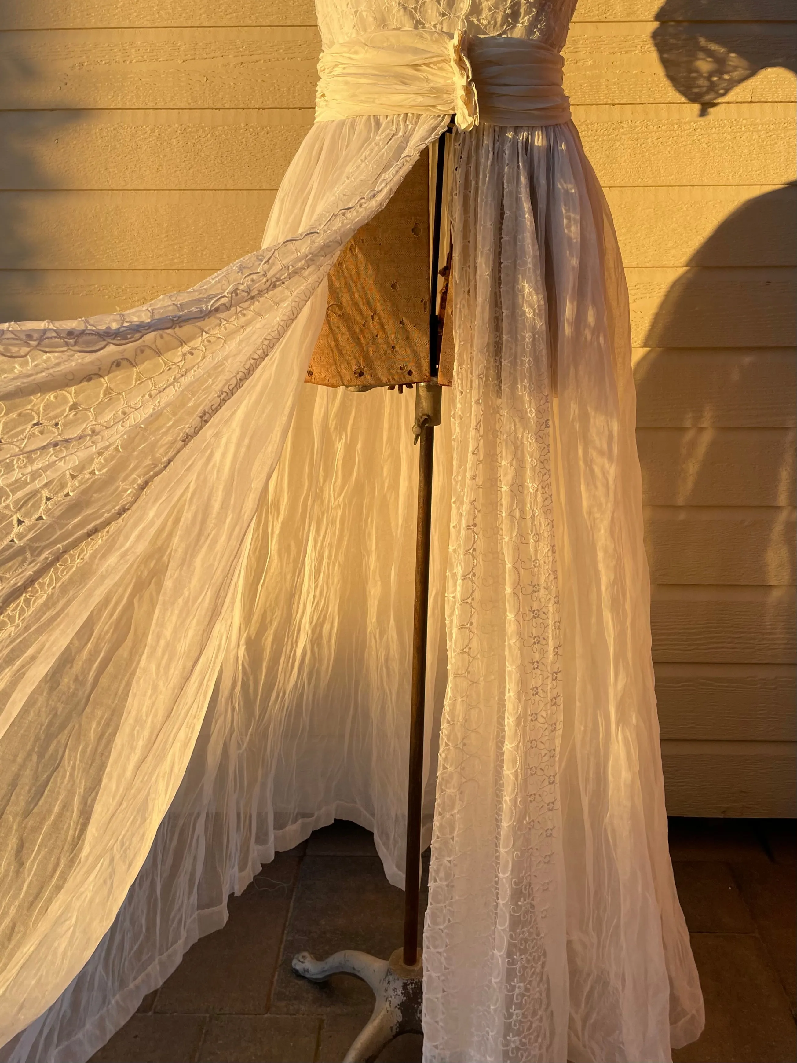 1940s Eyelet Organza Split Skirt Wedding Gown