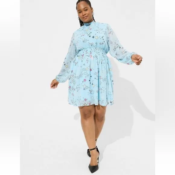 963. Large -TORRID Mini Clipdot Mock Neck Chiffon Skater Dress NEW $86 msrp