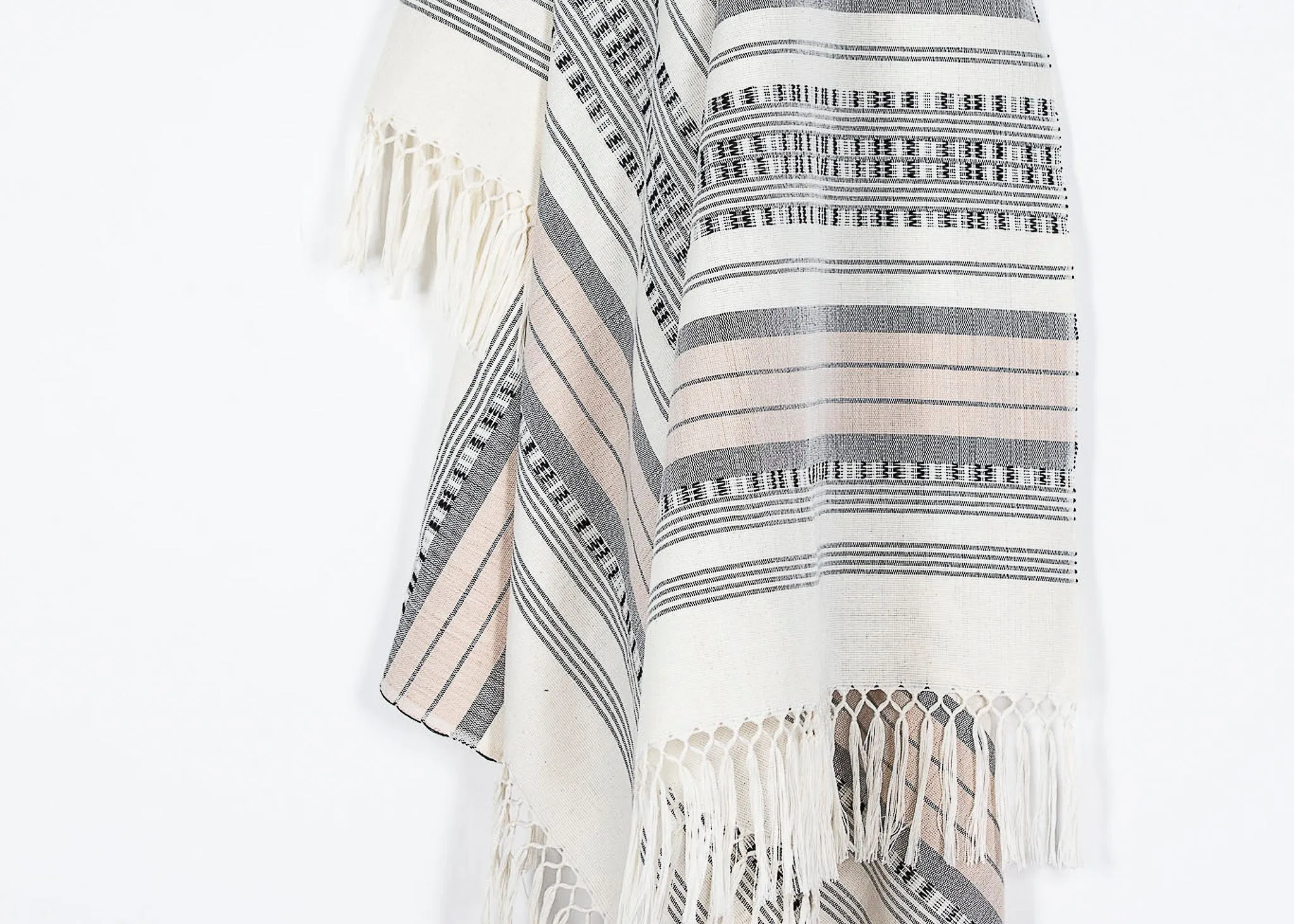 Alba Throw