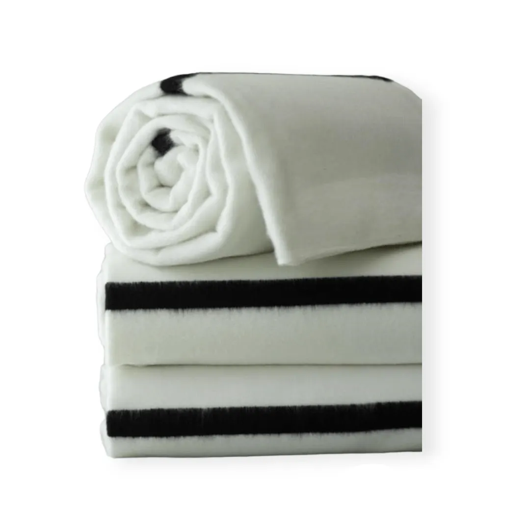 Aranda Tribal Black Stripe Xhosa Blanket 180x200cm White/black