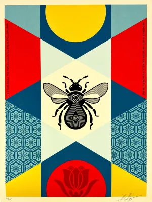 Bee Geometric (Red)