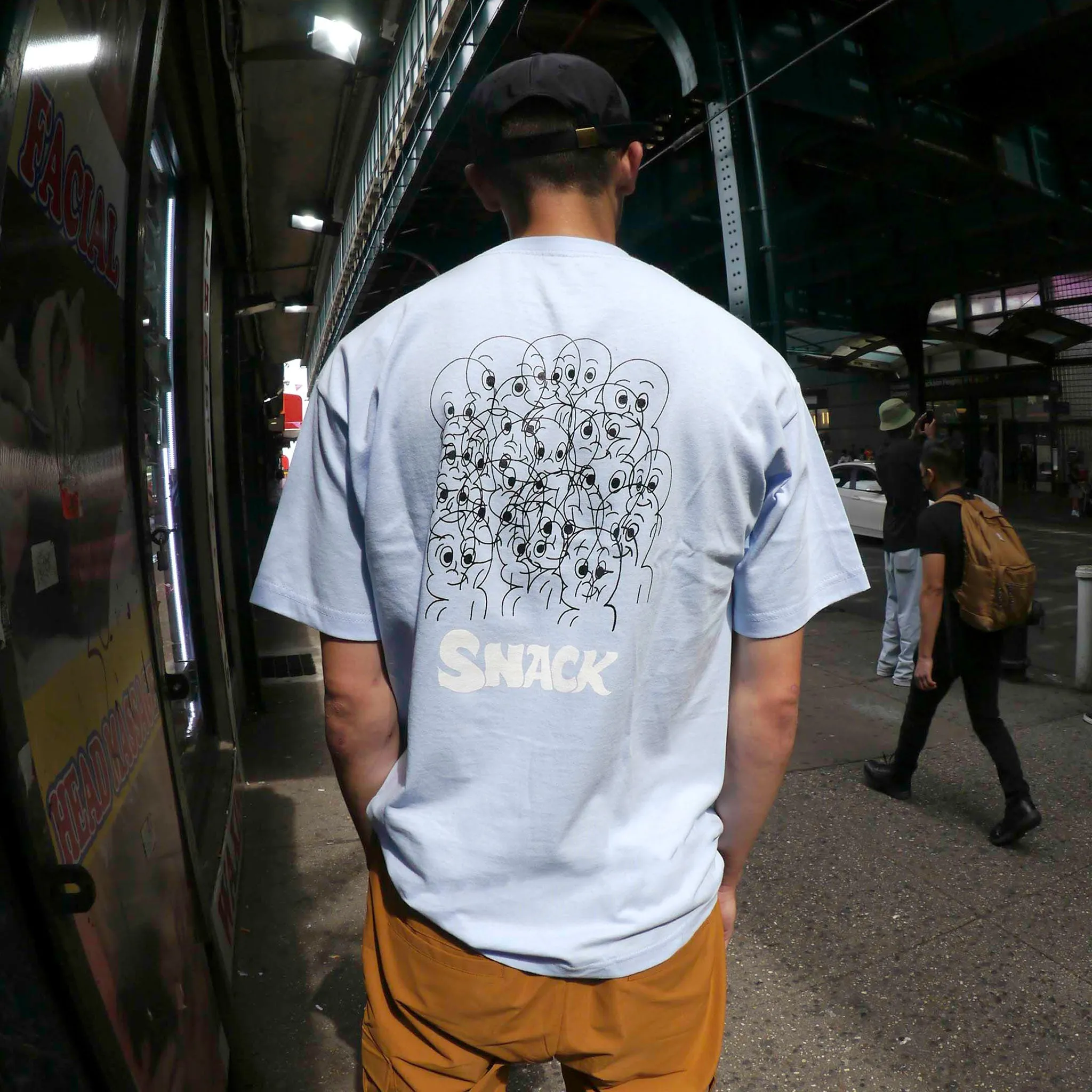 CASPER TEE - SKY BLUE