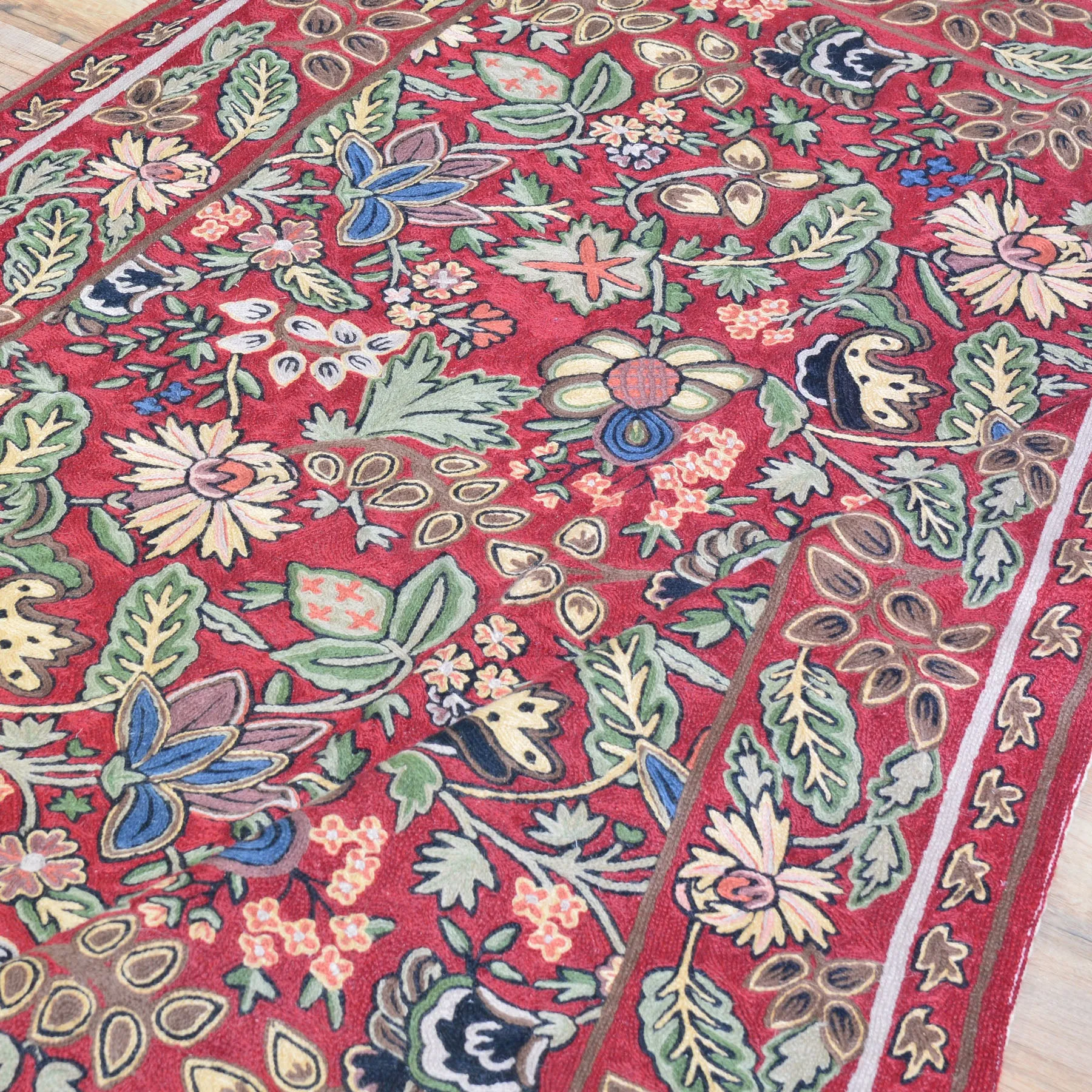 Chain-Stitched Kashmir Floral Handmade Wool Rug (Size 4.0 X 6.0) Brral-5262