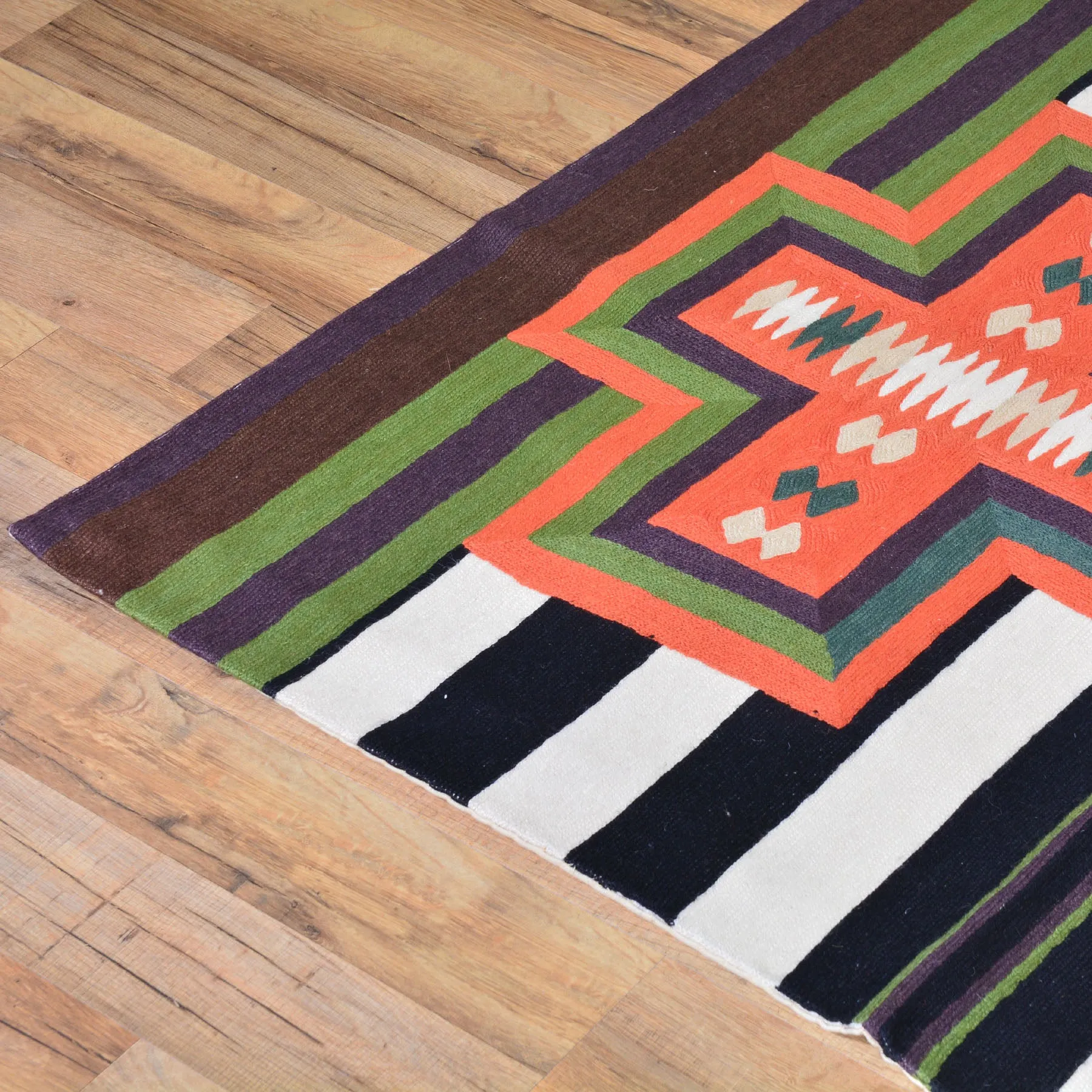 Chain-Stitched Kashmir Southwestern Handmade Wool Rug (Size 4.0 X 6.0) Brrsf-930