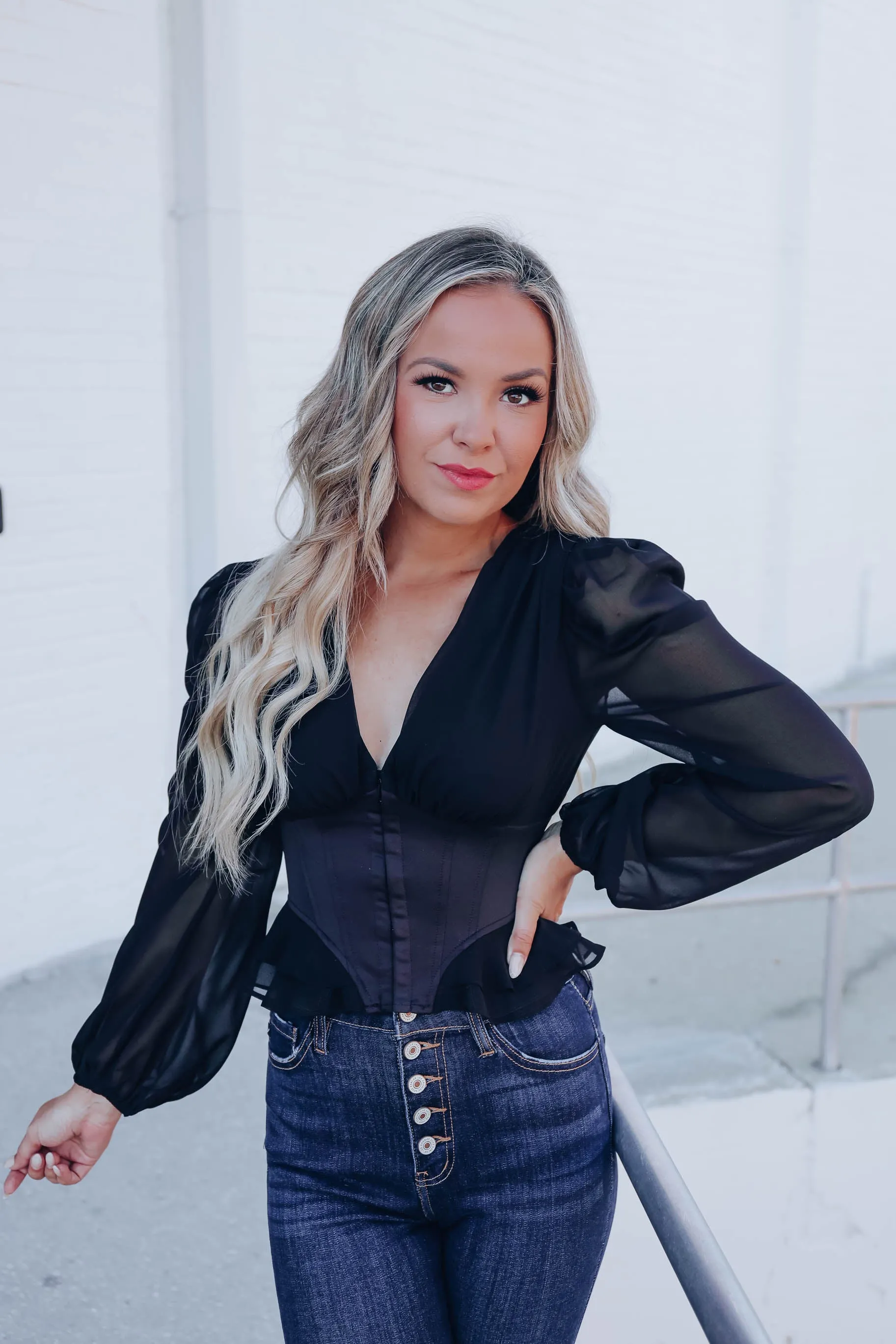 Don't Hold Back Corset Top - Black