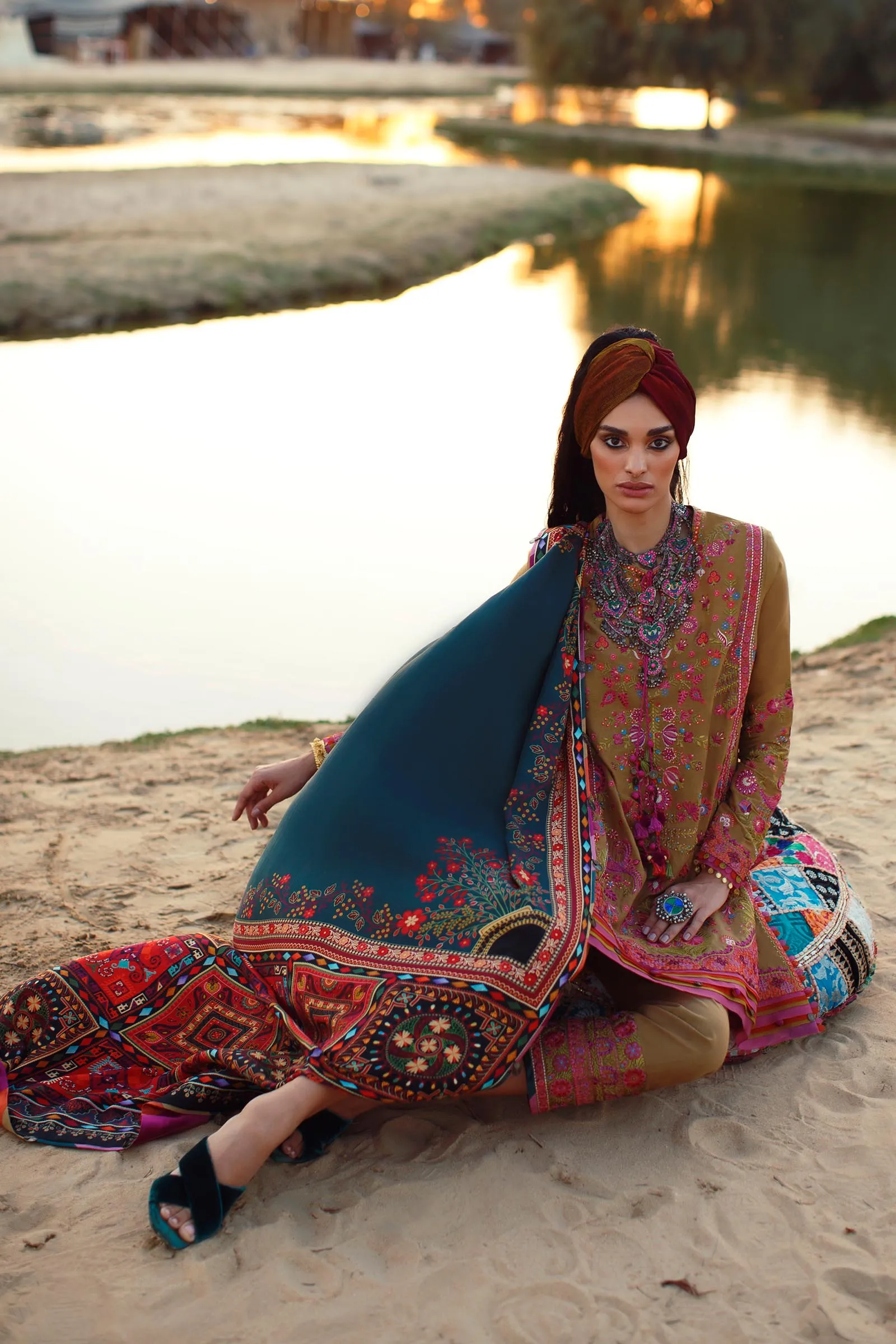 EL22-14 A (LYANNA)  | Elan Lawn 2022 | Unstitched Embroidered Lawn Suit