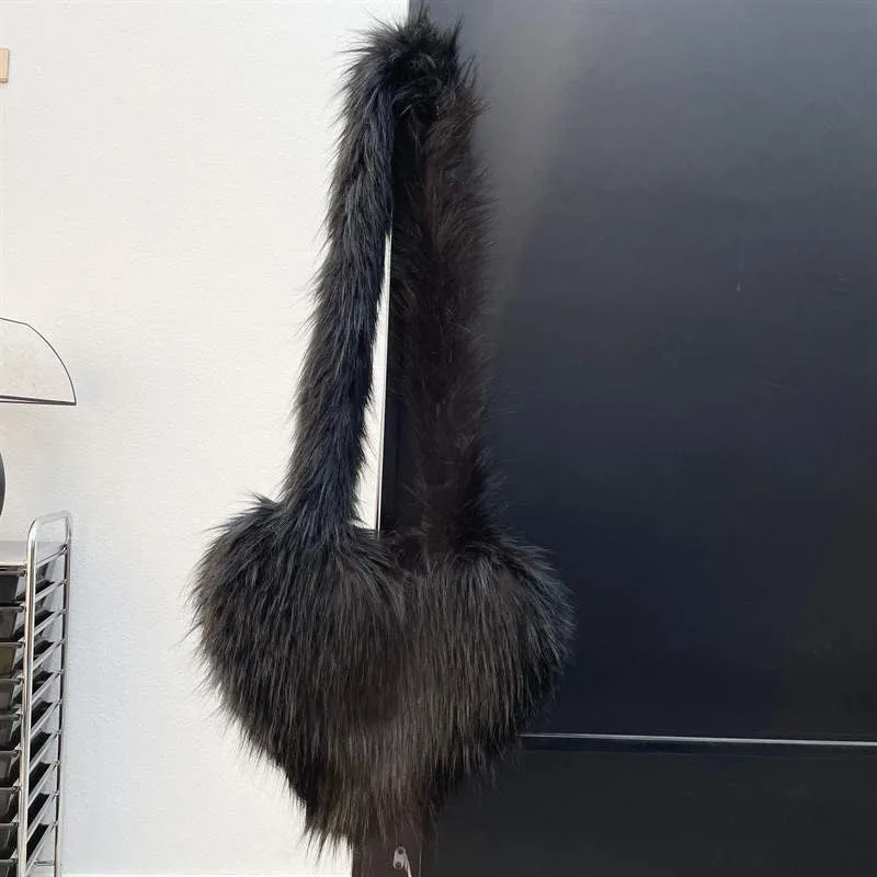 Furry Heart Crossover Bag