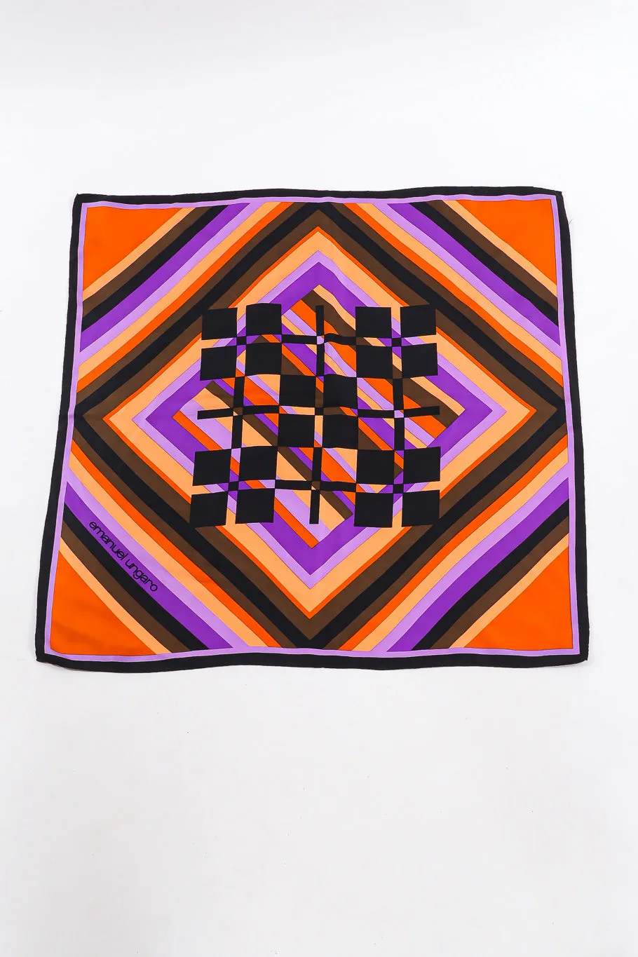 Geometric Stripe Scarf