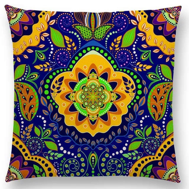 Hot Sale Boho Paisley Oriental Floral Pattern Navajo Geometric Prints Fantasy Petal Flowers Cushion Cover Sofa Throw Pillow Case