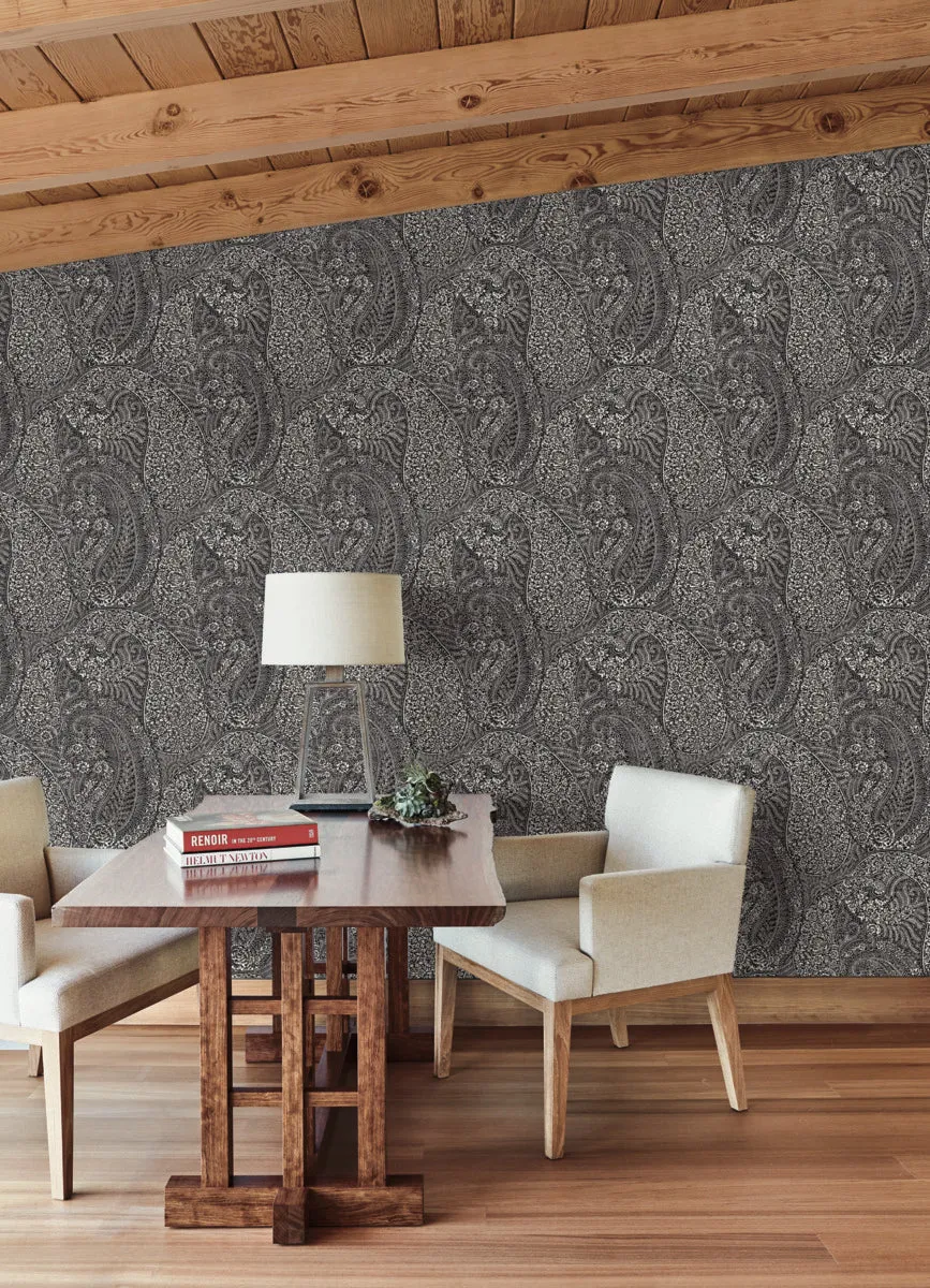 Kashmir Dreams Paisley Wallpaper Black (60 SqFt)