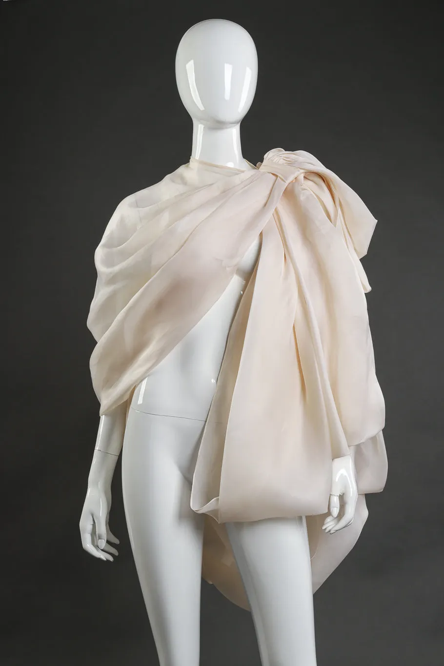 Laviallière Cocoon Cape