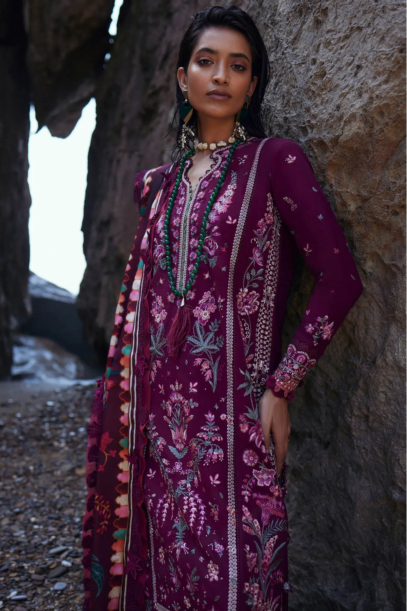 Luxury Shocking Pink Embroidered Pakistani Salwar Dupatta Salwar Suit