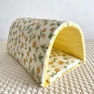 No Furries Delights Hoppy Hideaway Tunnel Yellow Daffodils