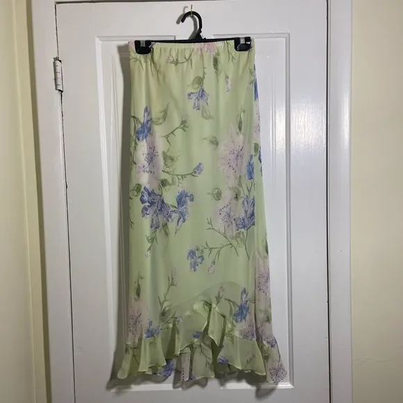 NWOT Vintage Dress Barn Light Green Pastel Floral 2-Piece Skirt Set Dress