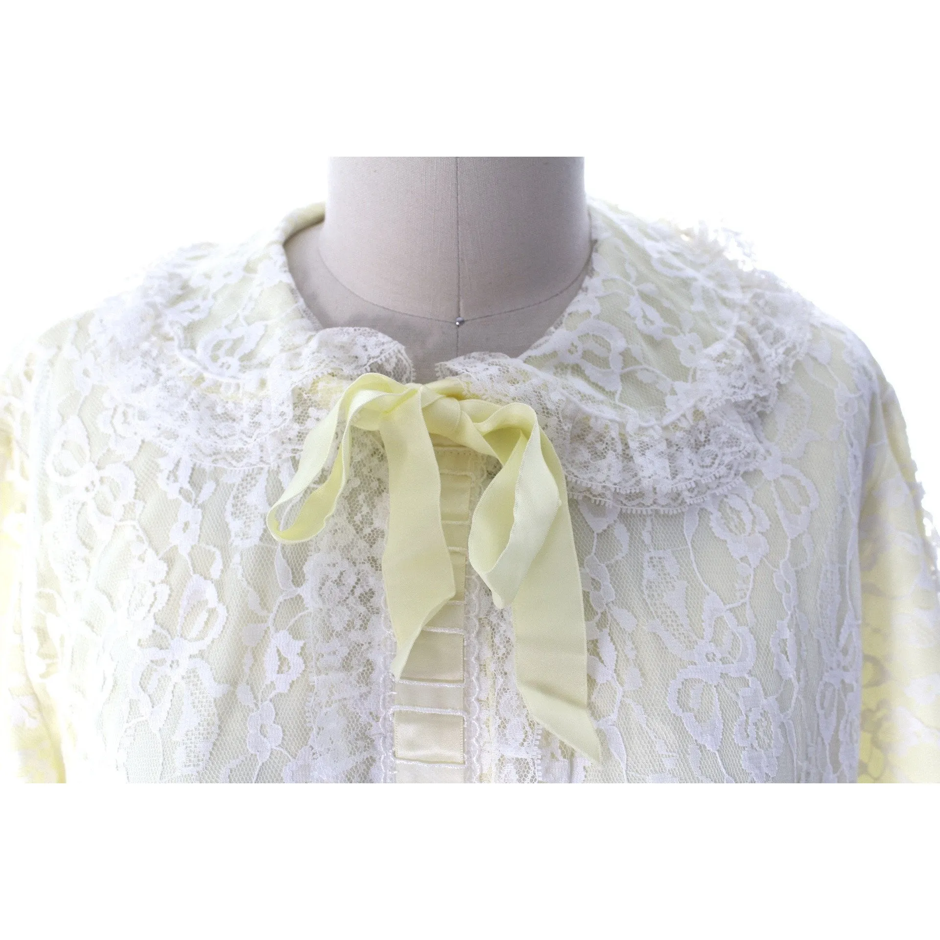 Odette Barsa Vintage Nylon Lingerie Nightgown Robe Set Lace Peignoir Negligee Yellow L NWT 1960s