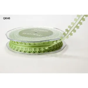 Ribbon - 3/4 Inch Organza Daisy Edge Ribbon - Parrot Green