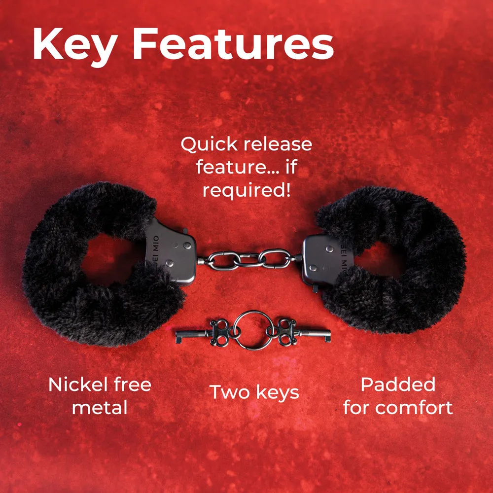 SEI MIO Cuff Love Furry Metal Handcuffs