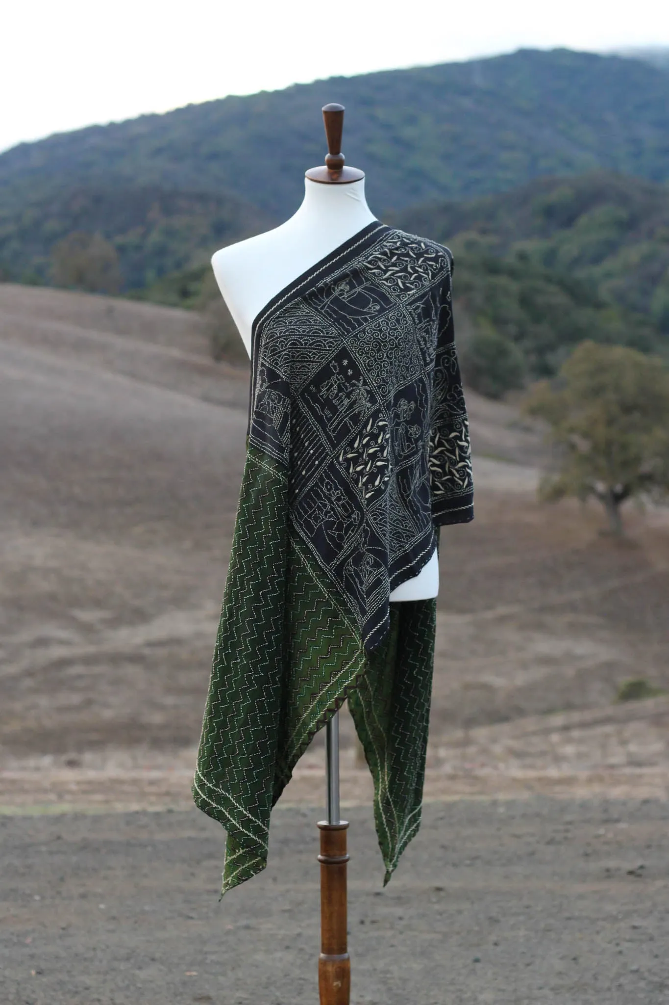 Shantiniketan Kantha Scarf
