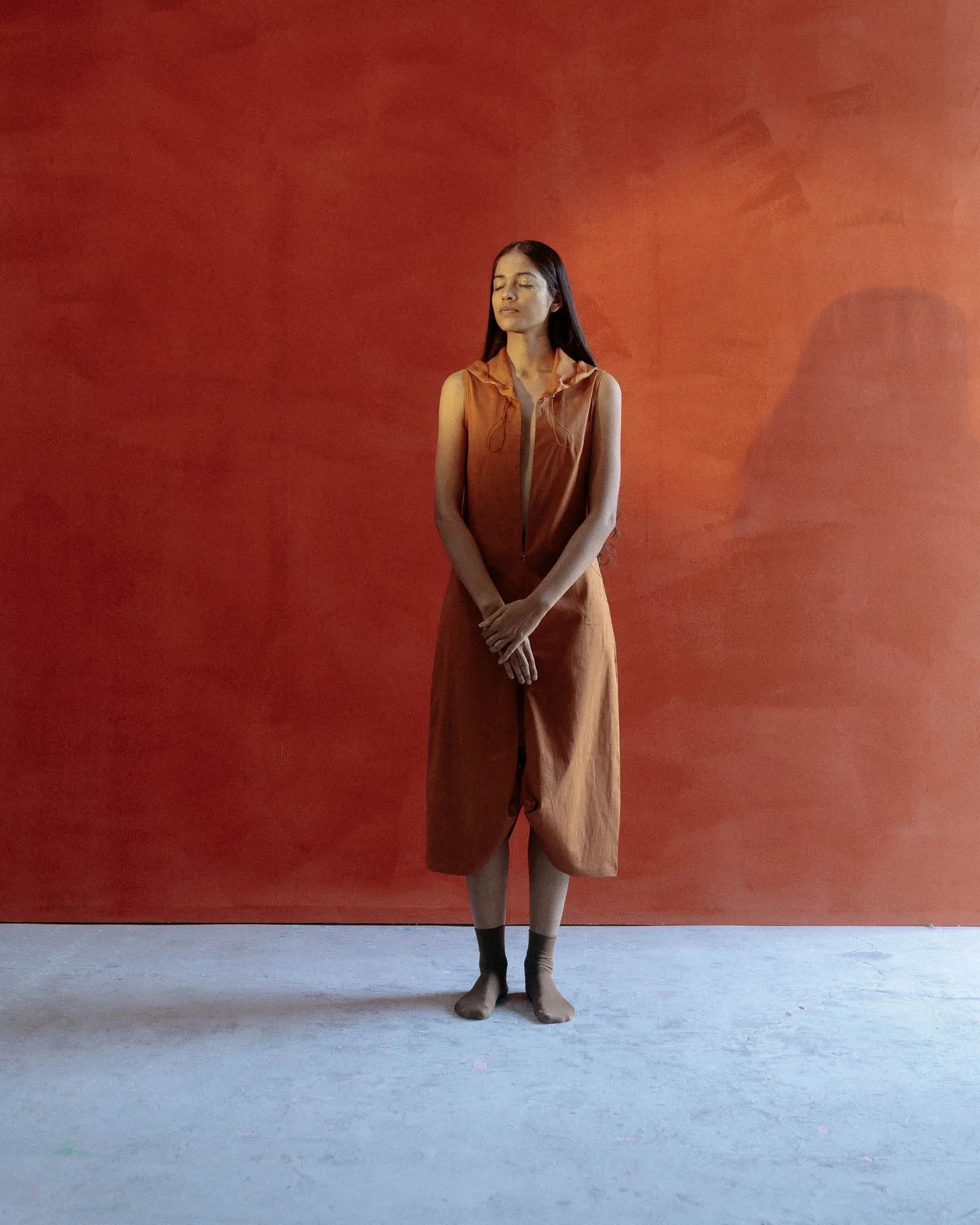 Summer Dress Silk Organza Ekam-Moss-Black-Rust-Clay-Midnight-Ivory-Tan-21-Fashion edit Satori Vana-Ituvana