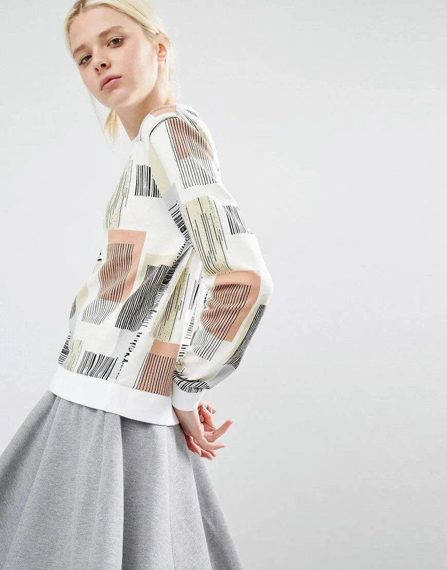 Sweatshirt in Geometric Print