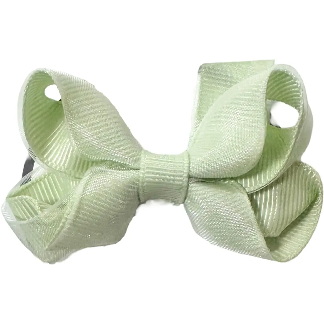 Tiny Overlay Grosgrain Bow on Clippie