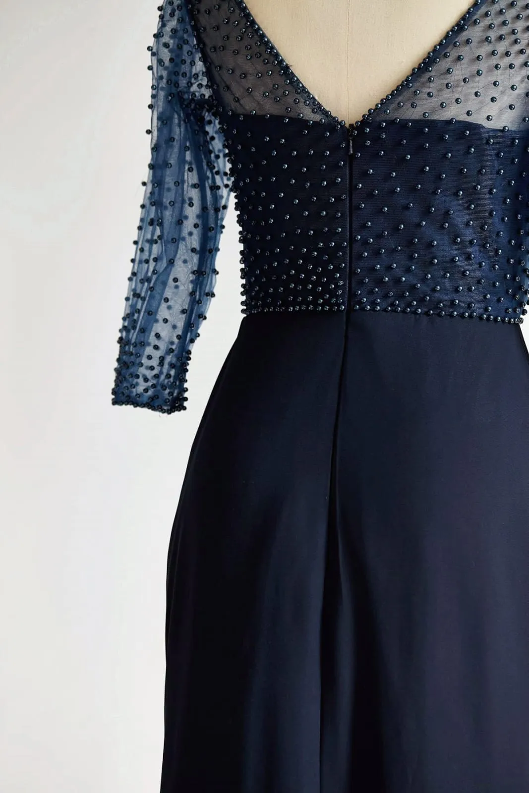 V Neck Elbow Length Sleeves Navy Blue Beaded Chiffon Tulle Wedding Mother Dress