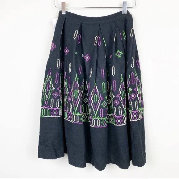 Vintage | Tribal Embroidered Wool Circle Skirt