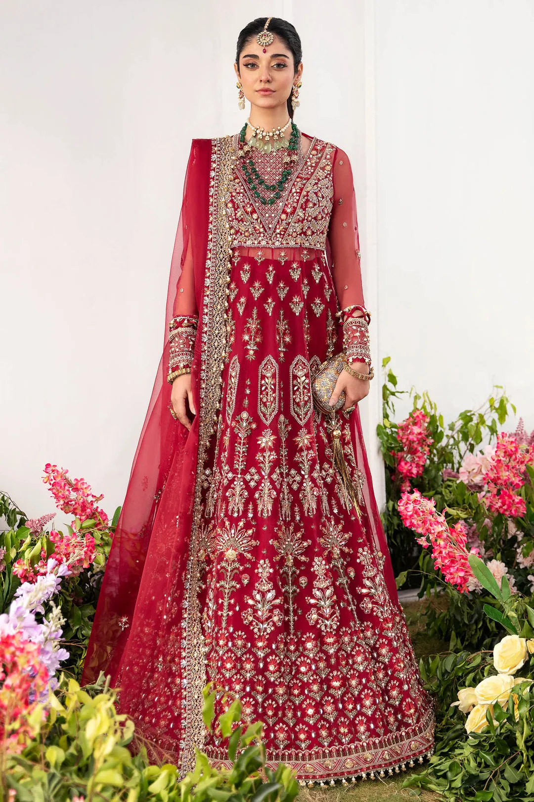 ZAHA | GOSSAMER WINTER '23 | KYRA